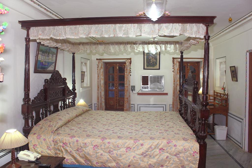 Hotel Pushkar Palace Kamer foto